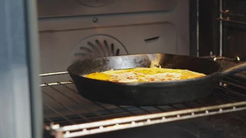 Oven-baked eggs Stock Footage 271616615