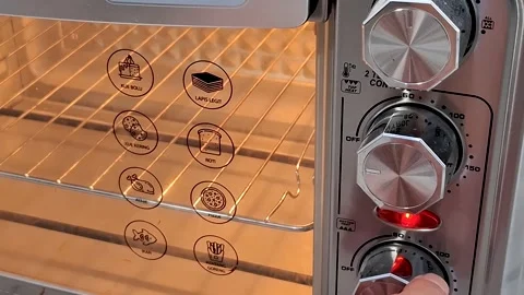 Oven Control Panel and Cooking Presets Hand Adjusts Dial 스톡 동영상 342783530