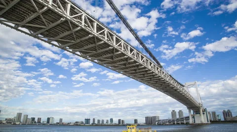 Over 5K Time Lpase - Rainbow Bridge and Sky Stockbeeldmateriaal 62567522