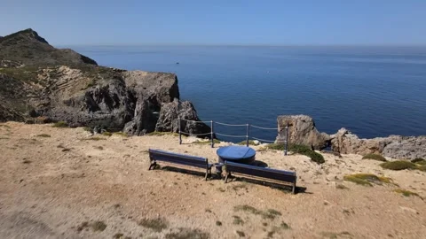 Over the cliff Video stock 267010877