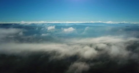 Over the clouds 库存影片 113279698