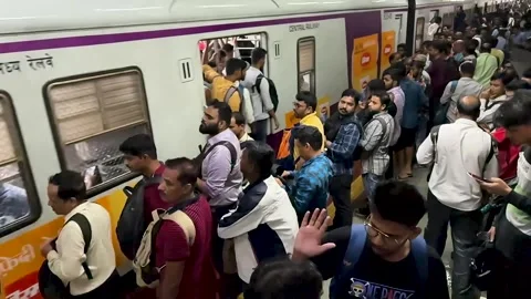 Over crowded train rush during Peak Hours. 4K (Slow Motion). Stock Footage 252109809