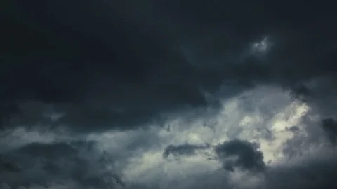 Over head Shot of rain cloud come Stock Footage 79683668