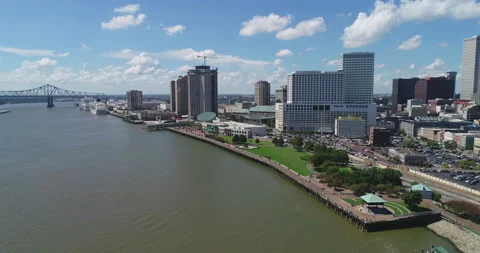 Over the mighty Mississippi Video stock 150670720