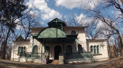 Over the old house fly clouds Video stock 61860563