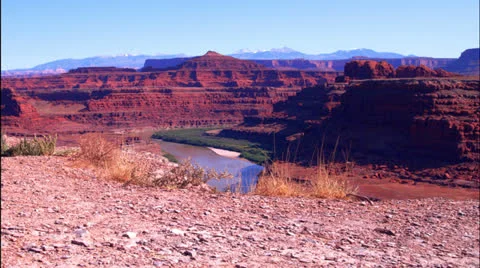 Over the River dolly Stock Footage 26108110