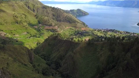Over Toba lake Stock-Footage 83908495