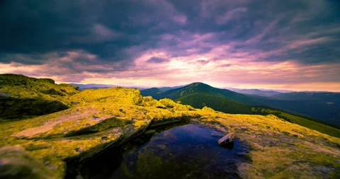 Over the top of Mount Khomyak Stock-Footage 170756082