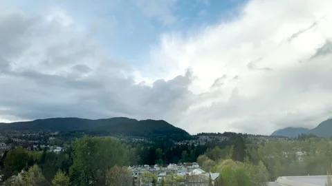 Overcast cloudy moving over mountain after foggy cloud Video stock 274140784