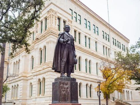 Overcast view of City Hall Foto stock