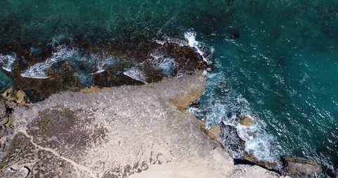 Overhead of Beach and Waves 2 動画素材 99438481