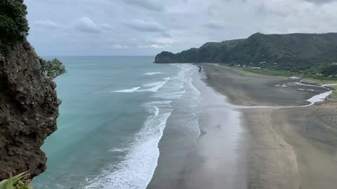 Overhead Beach 動画素材 168833094