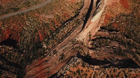 Overhead drone shot of rocks and the plateau of Colorado National Monument Stock-Footage 121640656