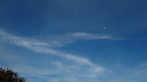 Overhead plane Video stock 125869131