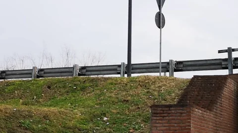 Overhead road car traffic Vídeo Stock 101597754