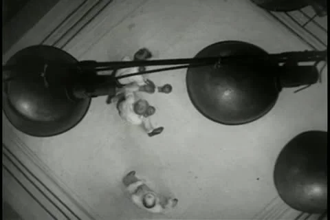 Overhead view of boxers fighting in boxing ring Stock-Footage 11356037