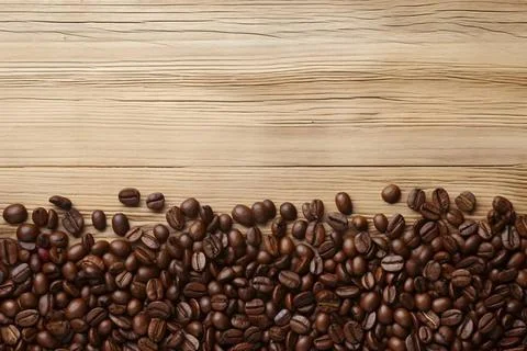  Overhead view of coffee beans framing the edges, providing ample copy spa... Stock-Fotos