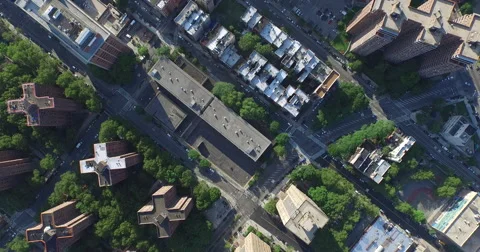 Overhead view of cruciform brick housing towers and a boulevard Vídeo Stock 59521707