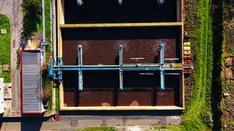 Overhead view of rectangular wastewater aeration tank Stock-Footage 334314392
