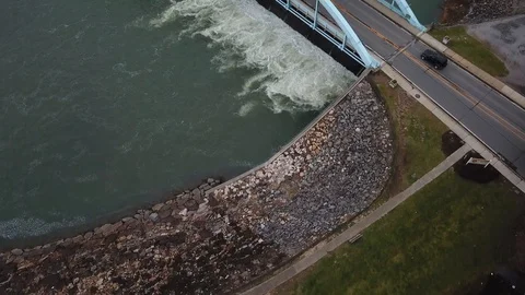 Overhead view of small two lane bridge 스톡 동영상 128656597