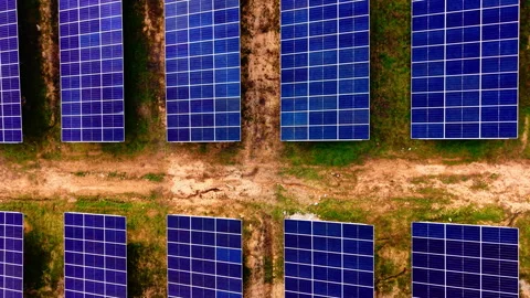 Overhead view of solar panels in rows, Bulgaria 動画素材 336724363