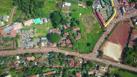 Overhead View Of Traffic On The Roads In Bugolobi, Kampala City, Uganda. Vídeos de archivo 244207771