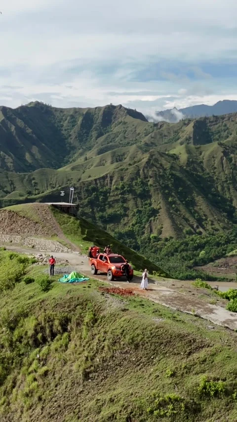 Overland Toraja Stock-Footage 324426097