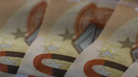 Overlapping 50 euro banknotes, panning, video real time 4k 스톡 동영상 132495008
