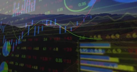 Overlaying candlestick bars, line graphs and numeric tickers on desert highway Foto stock