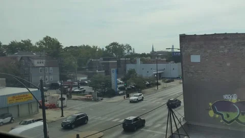 Overlooking Chicago - Brown Line CTA Train 스톡 동영상 164495869