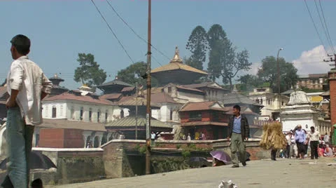 Overlooking River 02.mp4 Video stock 22898249