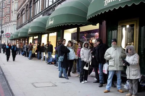 Overnight Queue Outside Harrods As Kylie Minogue Visits Shop Today. Stock Photos