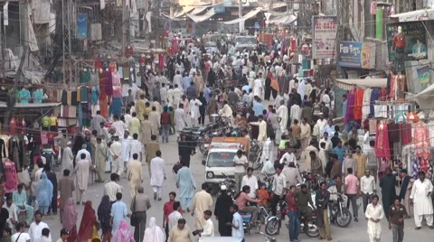 Overview colorful bazaar Islamabad, capital city of Pakistan Stock Footage