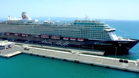 Overview Of Cruise Ships In The Port Of Split, Croatia 스톡 동영상 138910108
