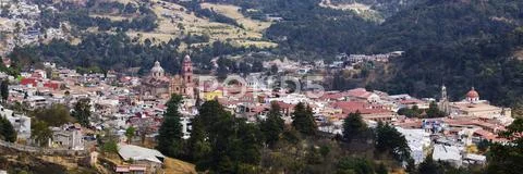 Overview of Santuario de la Virgen del Carmen Church, Tlalpujahua, Michoacan, Stock Photos