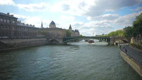 Overview of the Seine River in Paris Stock Footage 280260056
