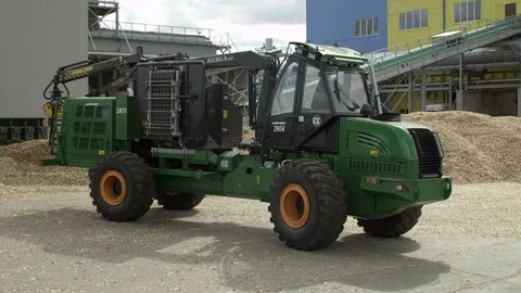 Overview of the woodchipper Stock Footage 71270113
