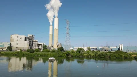 Owned by DTE Energy and ITC Transmission, The Monroe Power Plant has been Video stock 233182133