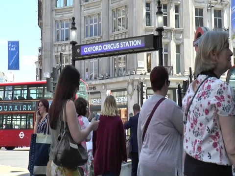 Oxford Circus Station 스톡 동영상 79237809