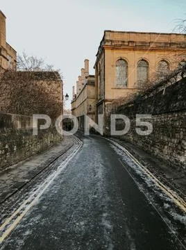 Oxford, United Kingdom - 07 07 2019: Streets of Oxford during warm spring day Stock Photos