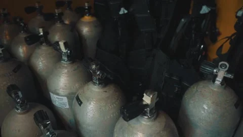 Oxygen cilinder Stock Footage 151039655