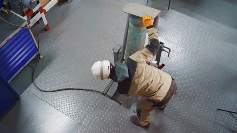 Oxygen production workshop Stock Footage 151358031