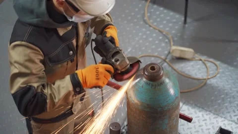 Oxygen production workshop Stock Footage 151358062