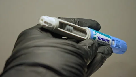 Ozempic pen injection needles demonstration. Needles stored separate and us.. Stock Footage 320086925
