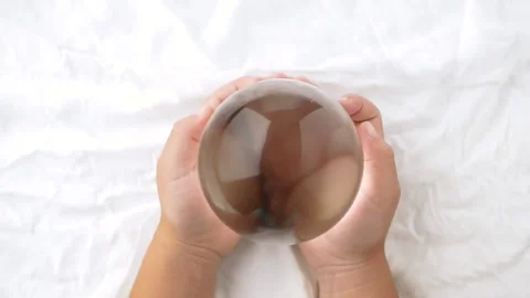 P023 Video stock 136494477