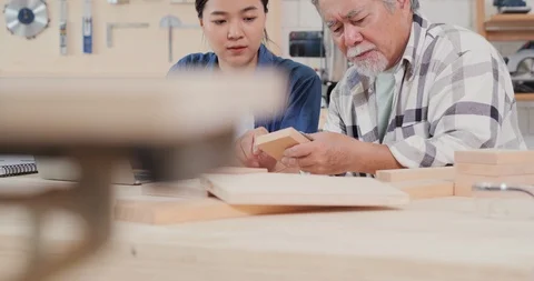P1298070Two carpenter working together at workshop. 스톡 동영상 119006517