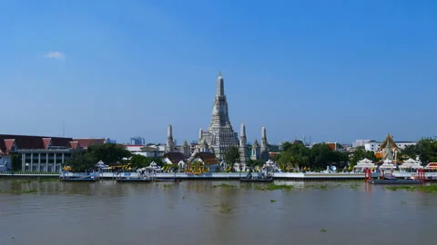 P1920302 Stock Footage 142245813