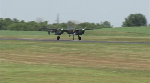 P38 Ruff Stuff Take Off Vídeo Stock 56136891