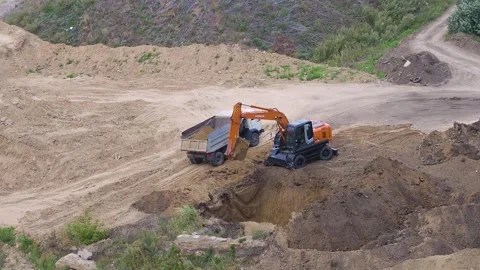 P8190122 3 2 Video stock 137705124