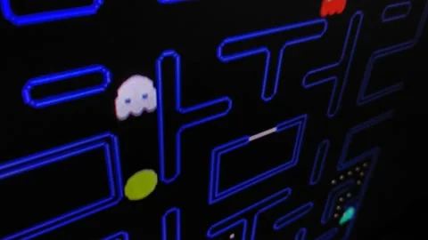 Pac-man arcade video game toy. arcade game of pacman 動画素材 173019918
